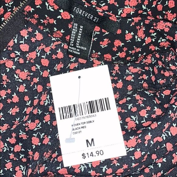 FOREVER21 Black And Red Floral Top- M NWT - Picture 4 of 4